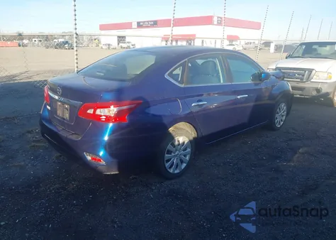 2018 Nissan Sentra S из США, поврежденный, VIN 3N1AB7AP2JY215425